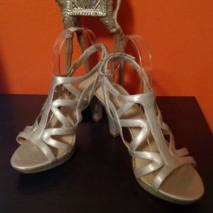 Naturalizer Women's Satin Silver Sandals Sz 9